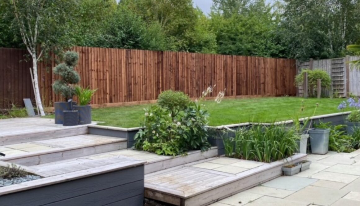 Cambridge lanscape company - Ely, Newmarket, Soham, Huntingdon - turf installation, decking, fencing, patios, artificial grass